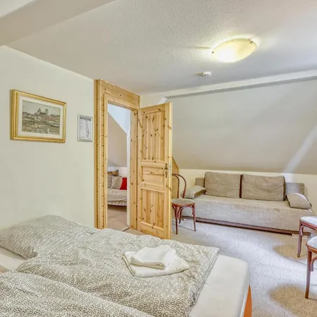 Dom wakacyjny 10 Bedroom Amazing In Sitzendorf