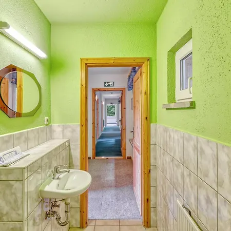 10 Bedroom Amazing In